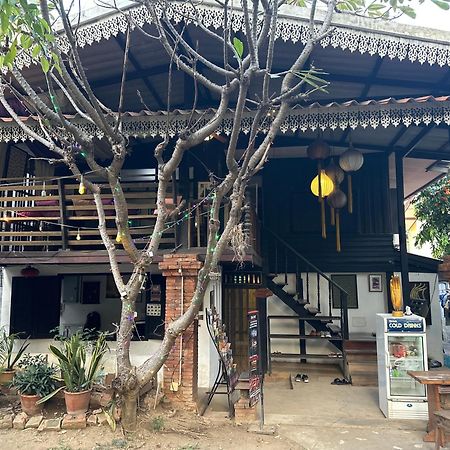 Nearthepark Boutique House Hostel Chiang Mai Exterior photo